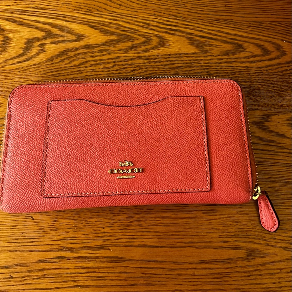 2020 Pebble leather coral Coach leather 12 slots with coin purse